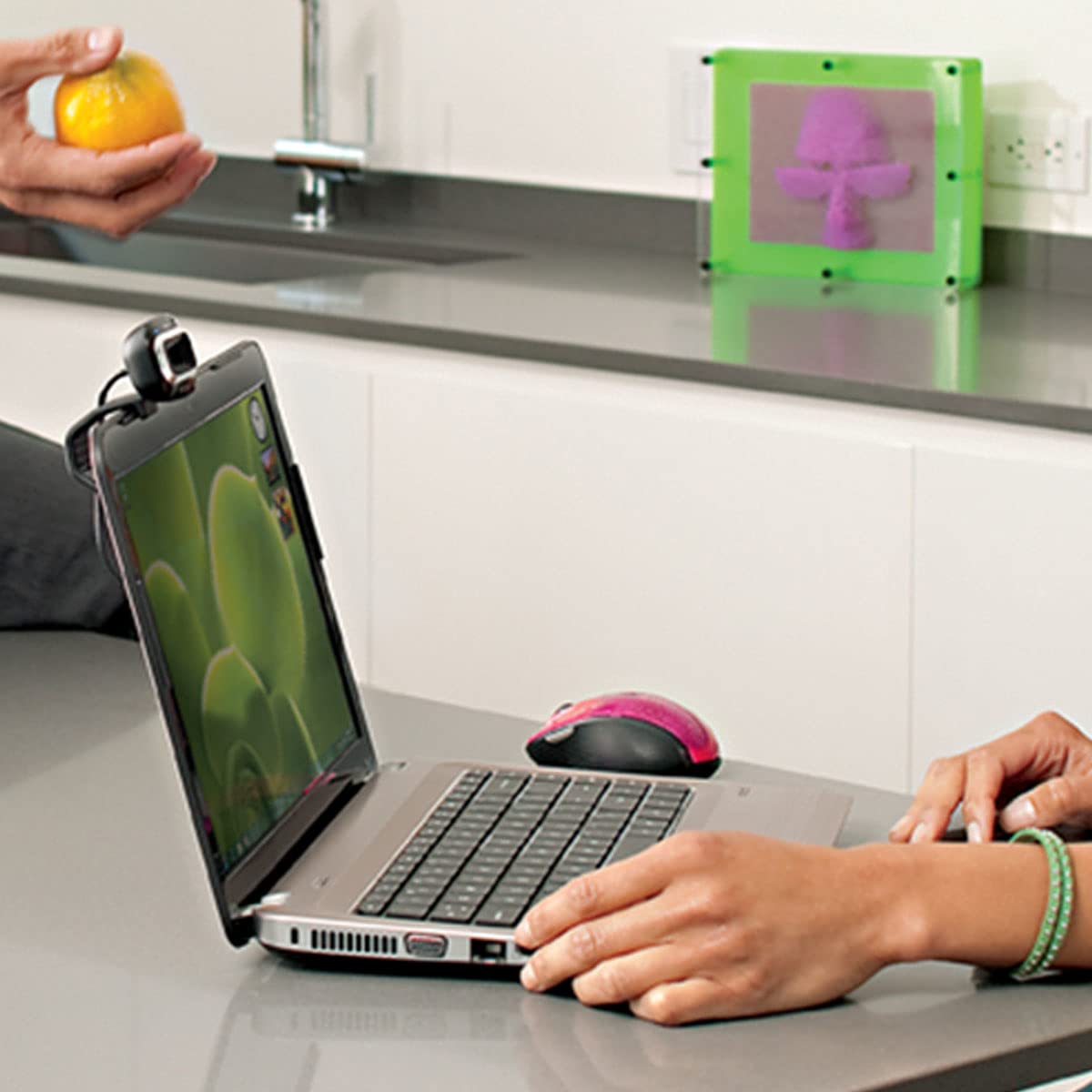 Microsoft LifeCam HD-3000 (Webcam, Skype zertifiziert)