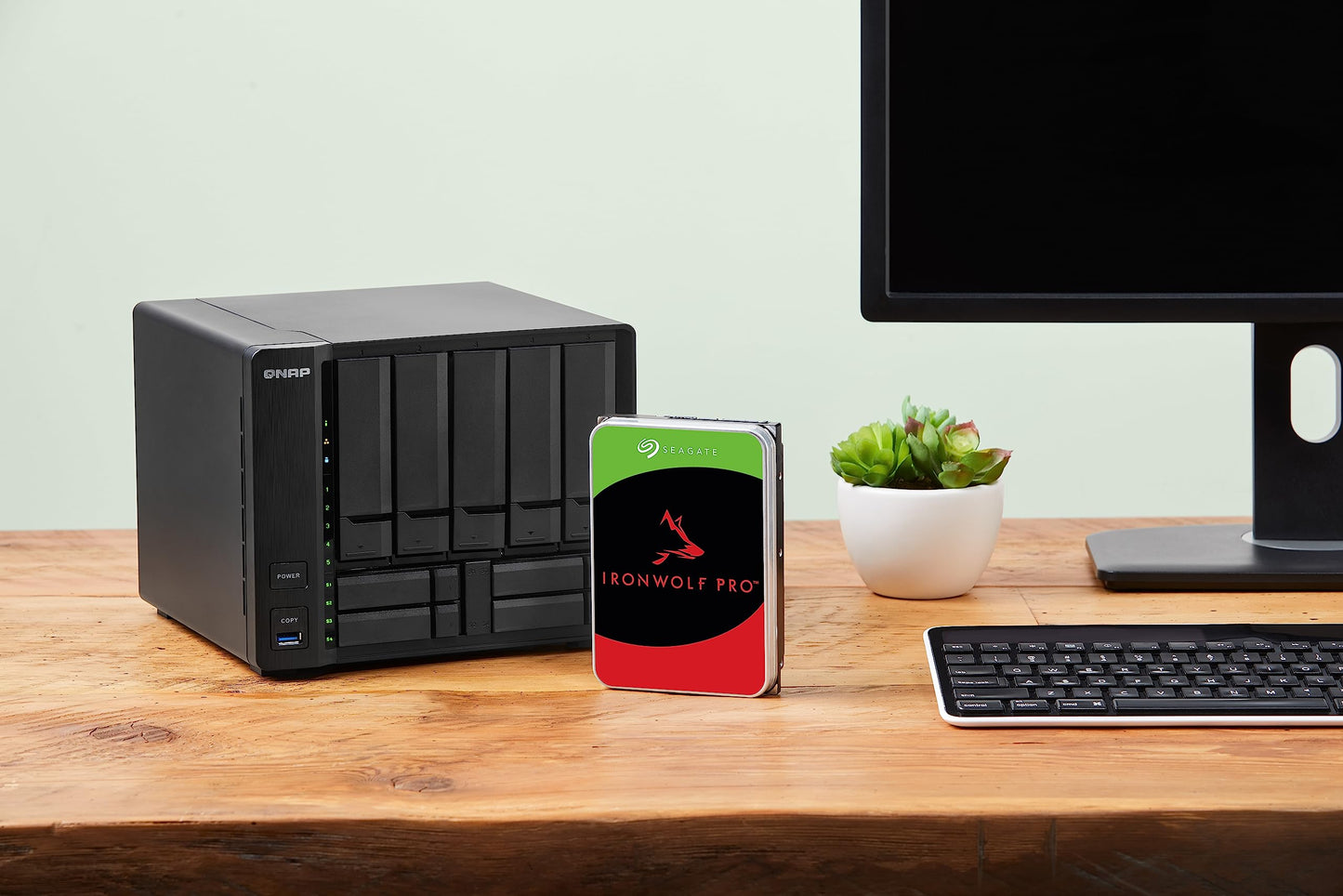 Seagate IronWolf 1 TB internal Hard Drive