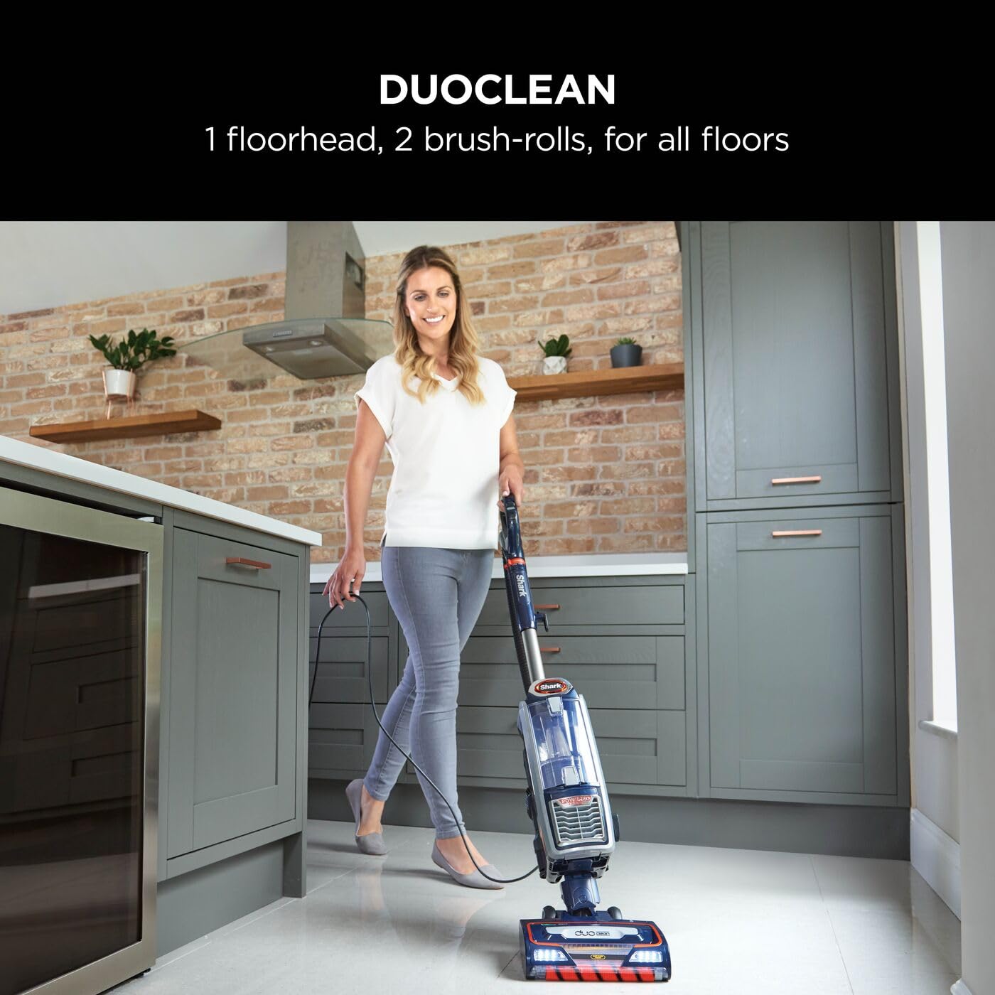 Shark Corded Upright Vacuum Cleaner 1.1L with Lift-Away Technology