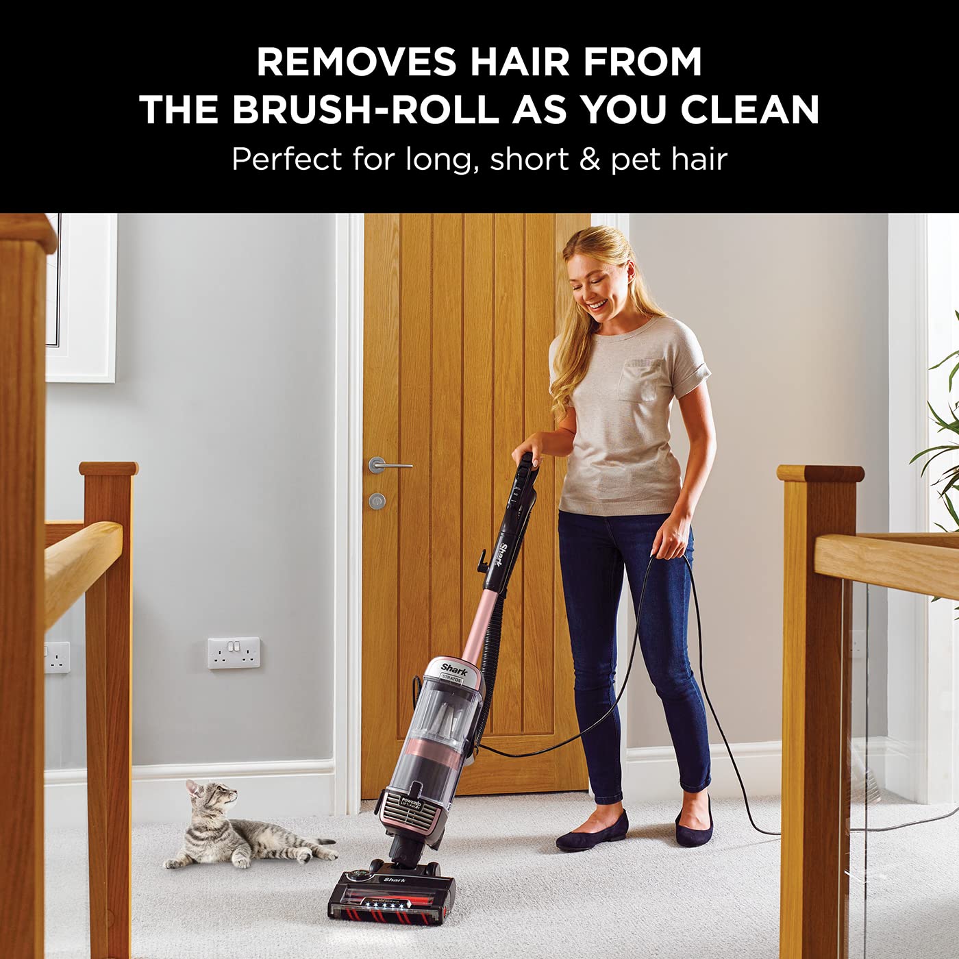Shark Corded Upright Vacuum Cleaner 1.1L with Lift-Away Technology